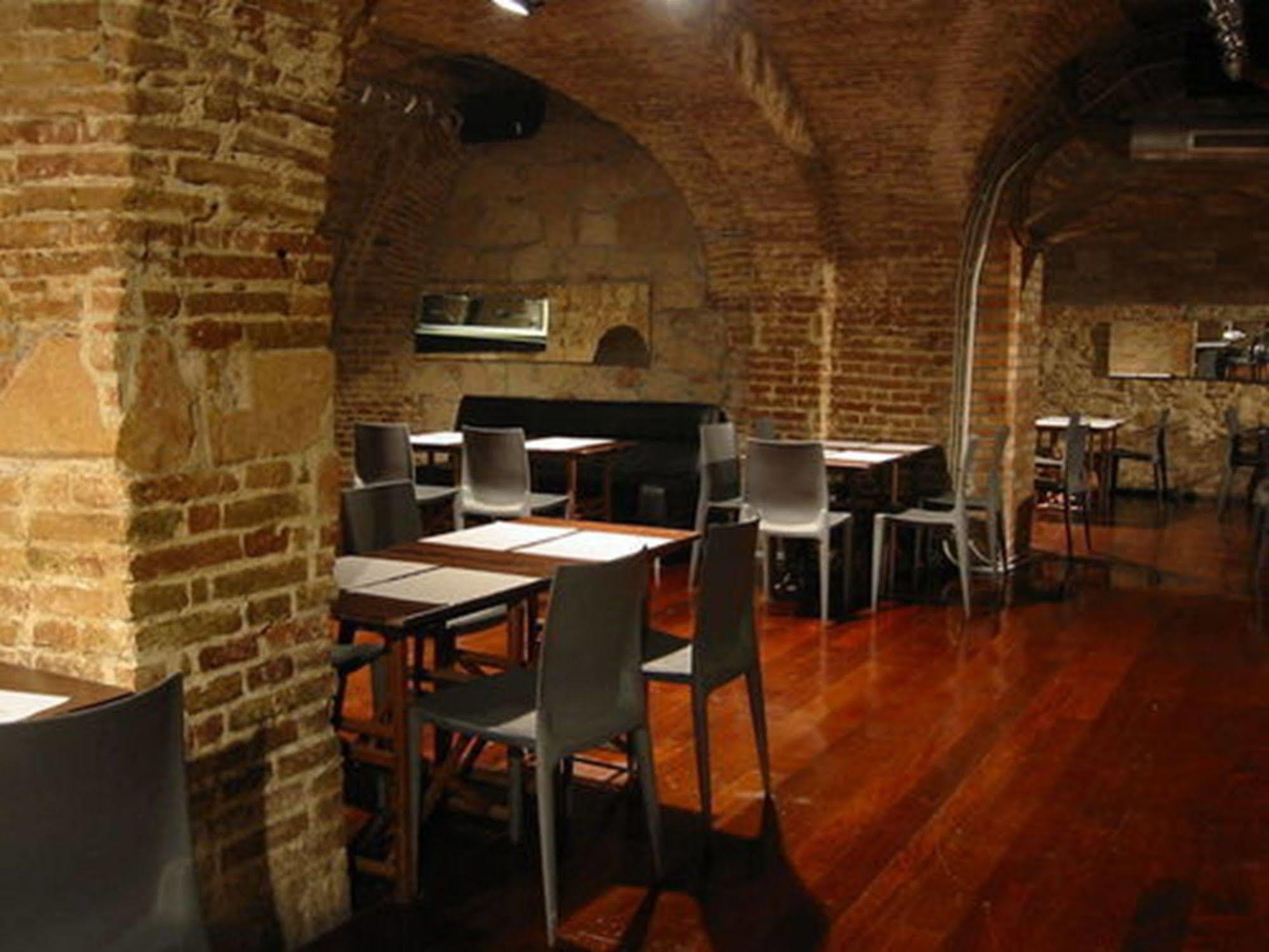 Roma Reial Hotel Barcelona Luaran gambar