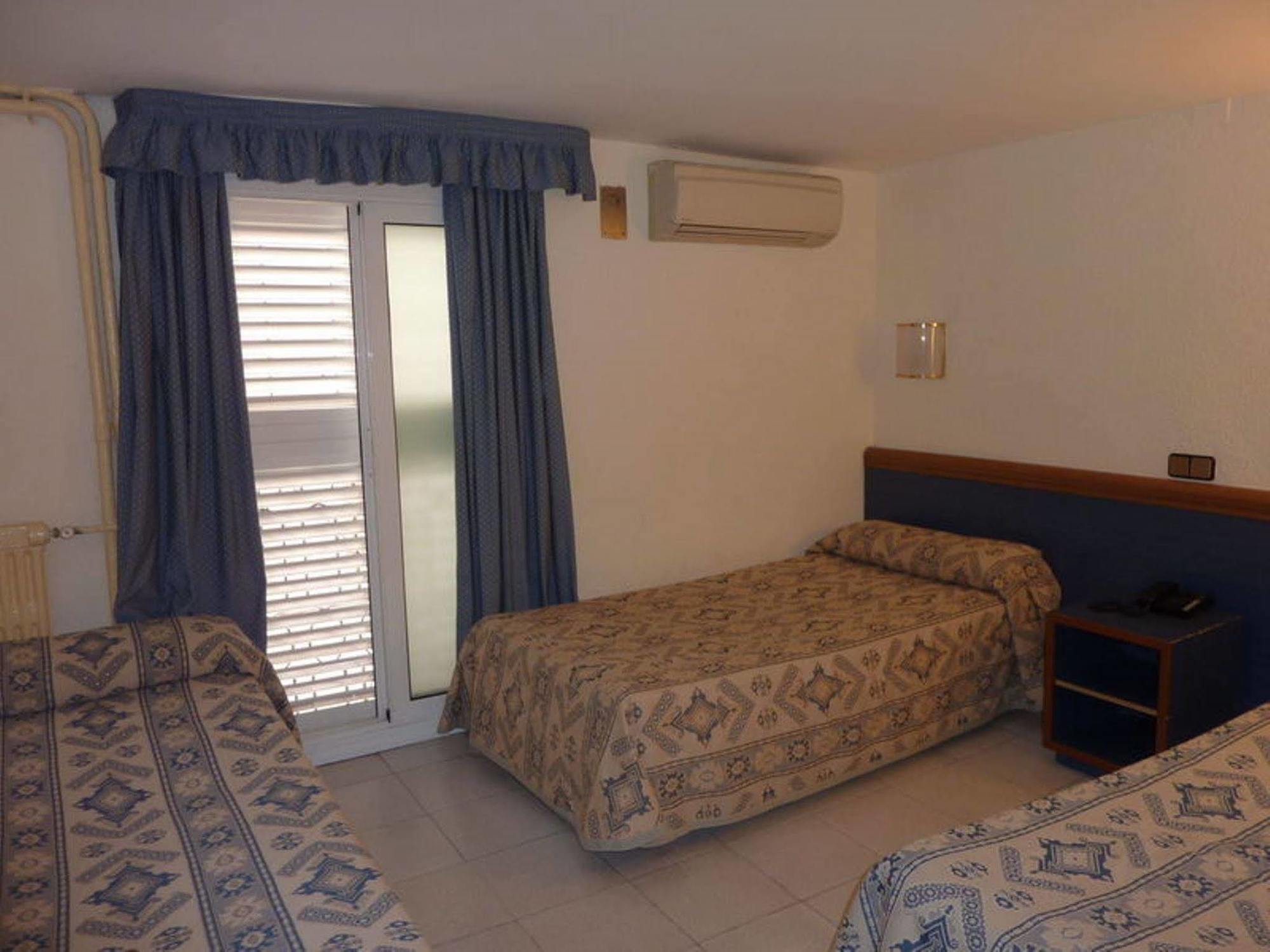 Roma Reial Hotel Barcelona Luaran gambar