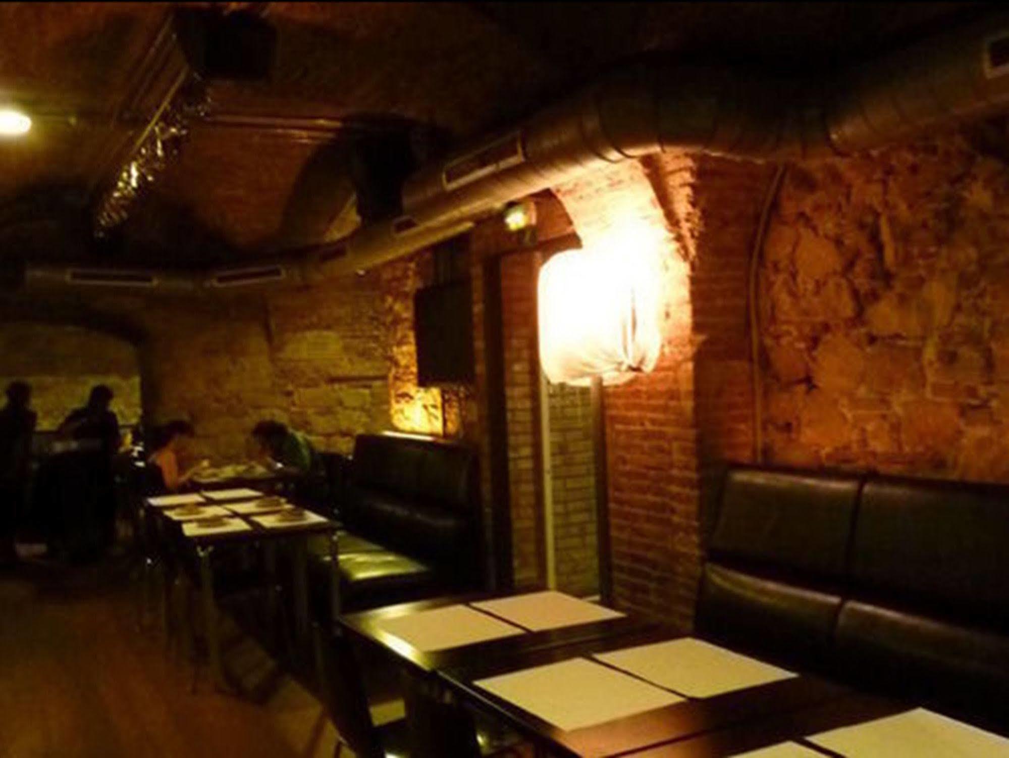 Roma Reial Hotel Barcelona Luaran gambar