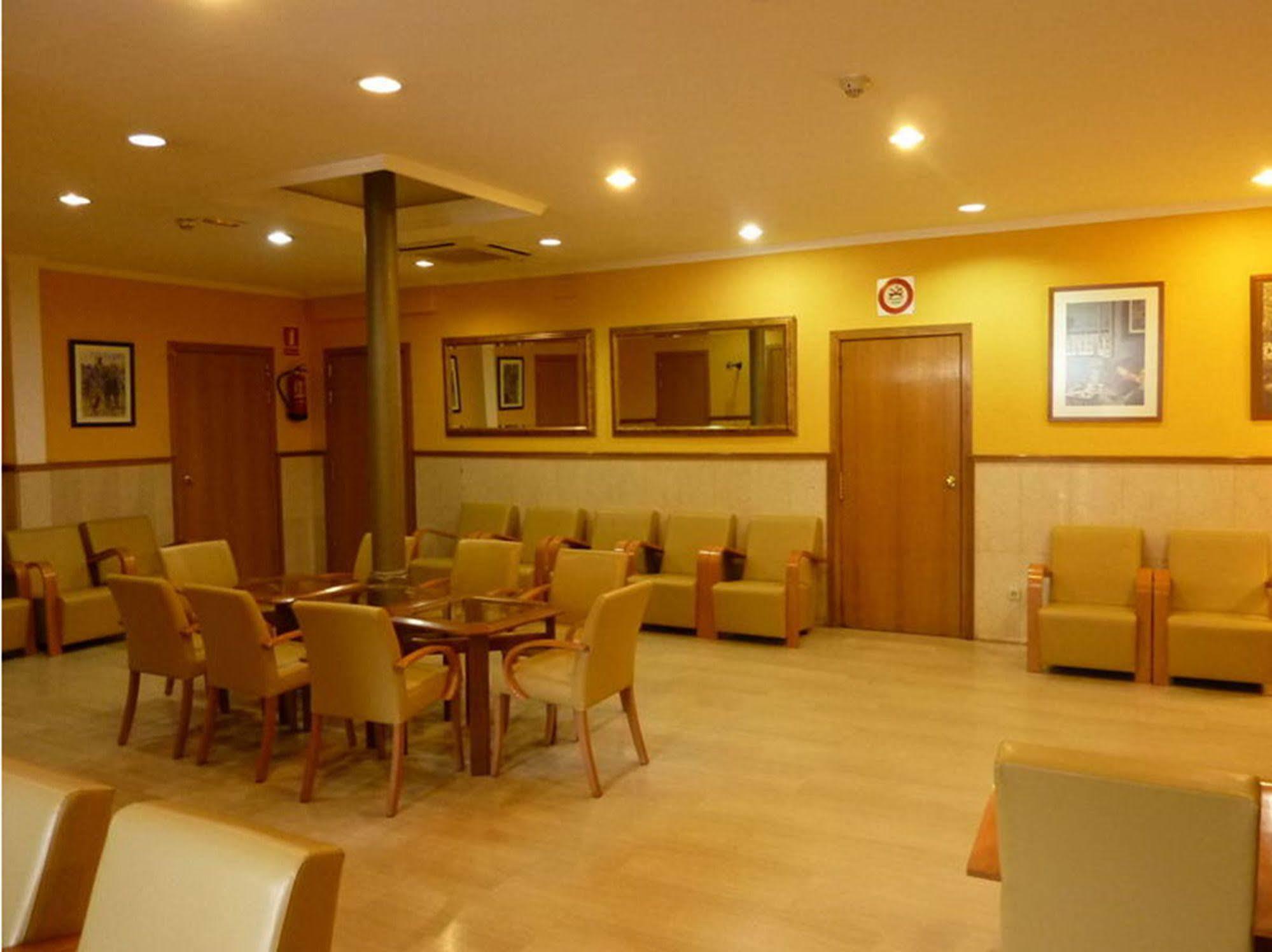 Roma Reial Hotel Barcelona Luaran gambar