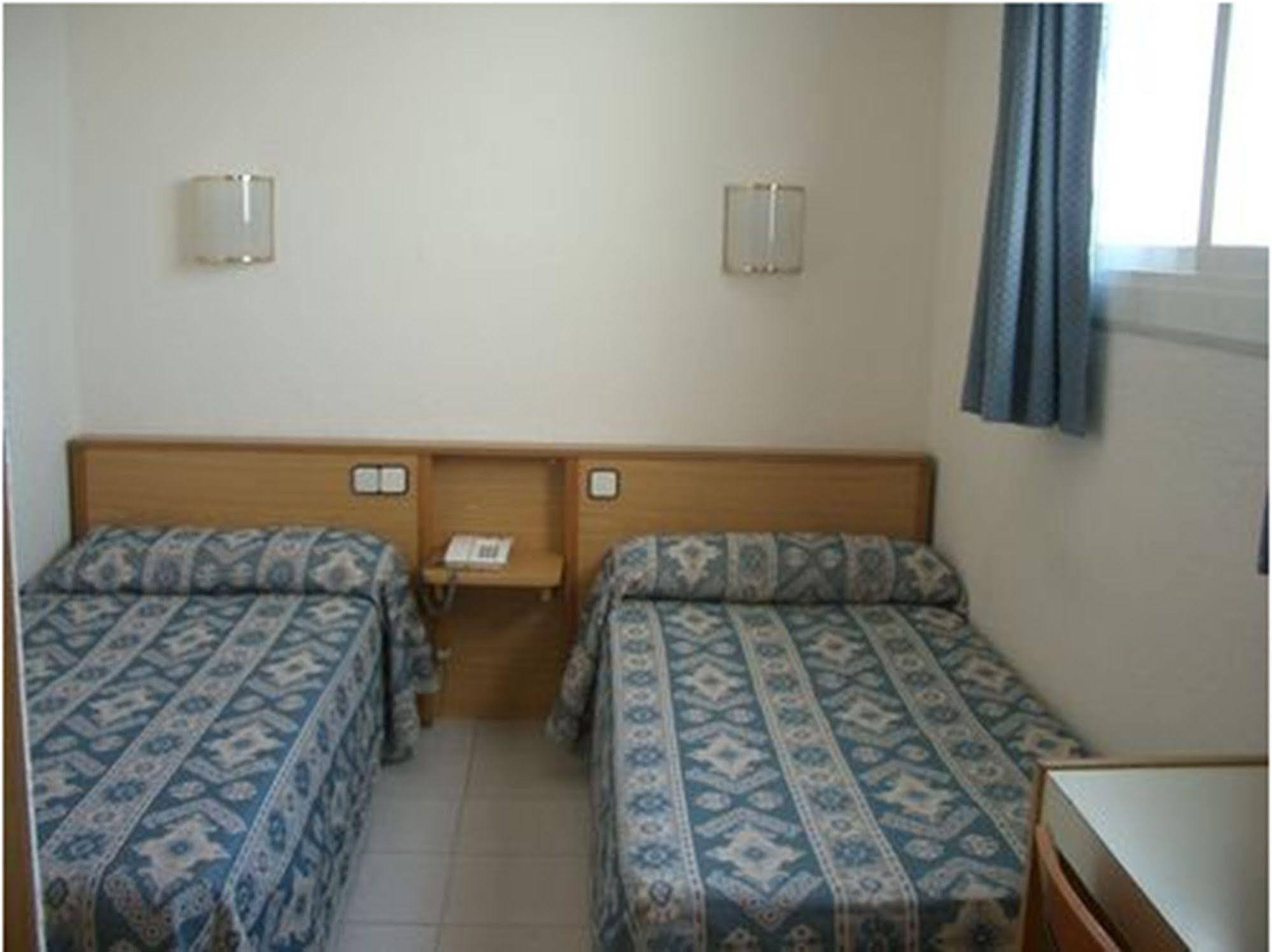 Roma Reial Hotel Barcelona Luaran gambar