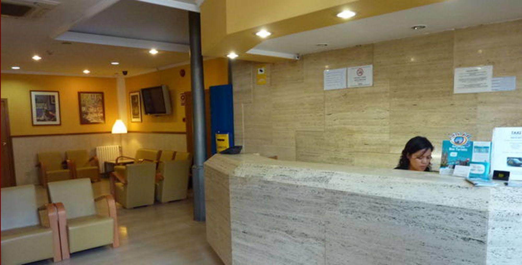 Roma Reial Hotel Barcelona Luaran gambar